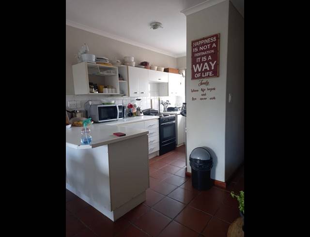 2 BEDROOM PROPERTY TO RENT IN SILVER OAKS